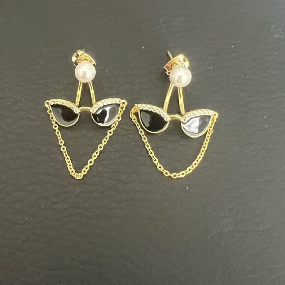 Sunglasses Stud Earrings - Picture 1 of 6